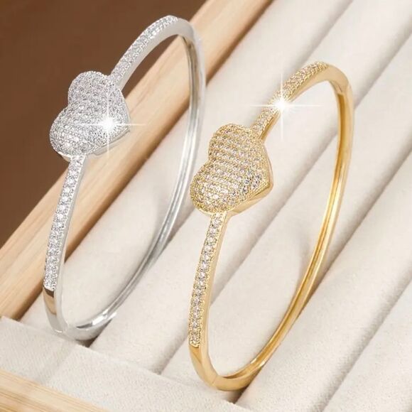 Silver Heart Diamond Bracelet - Picture 4 of 4